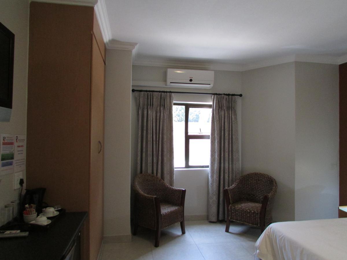 Europrime Boutique Hotel Boksburg Exterior photo